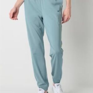 Reebok Womens Mid Rise Performance Jogger Pant size small BNWT